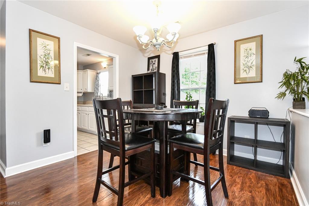 1770 Berkley Road Kernersville, NC 27284 - Photo 5 of 28