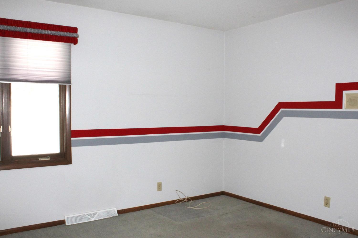 5870 Ropes Drive Cincinnati, OH 45244 - Photo 28 of 37 Gallery Image 28