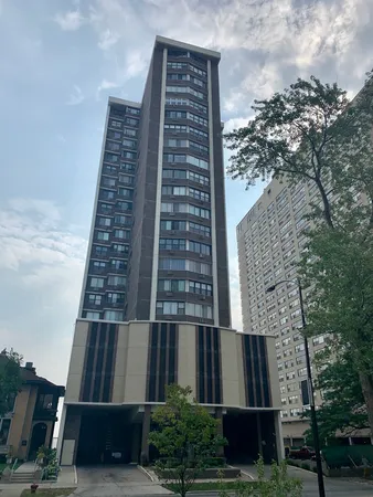 $1,850 | 6325 North Sheridan Road, Unit 505, Chicago, IL 60660