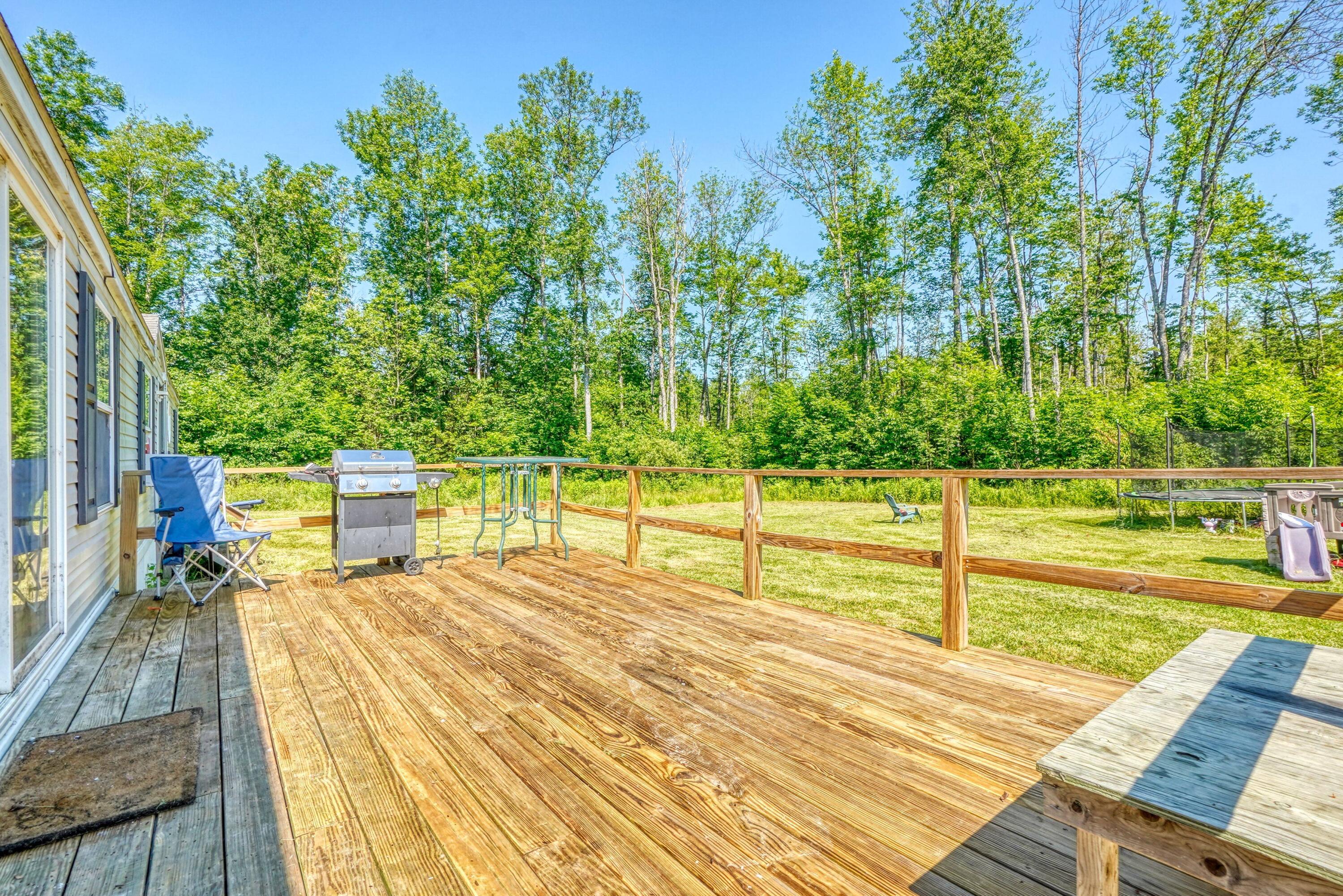 43 Whitten Road Clinton, ME 04927 - Photo 2 of 46 Deck
