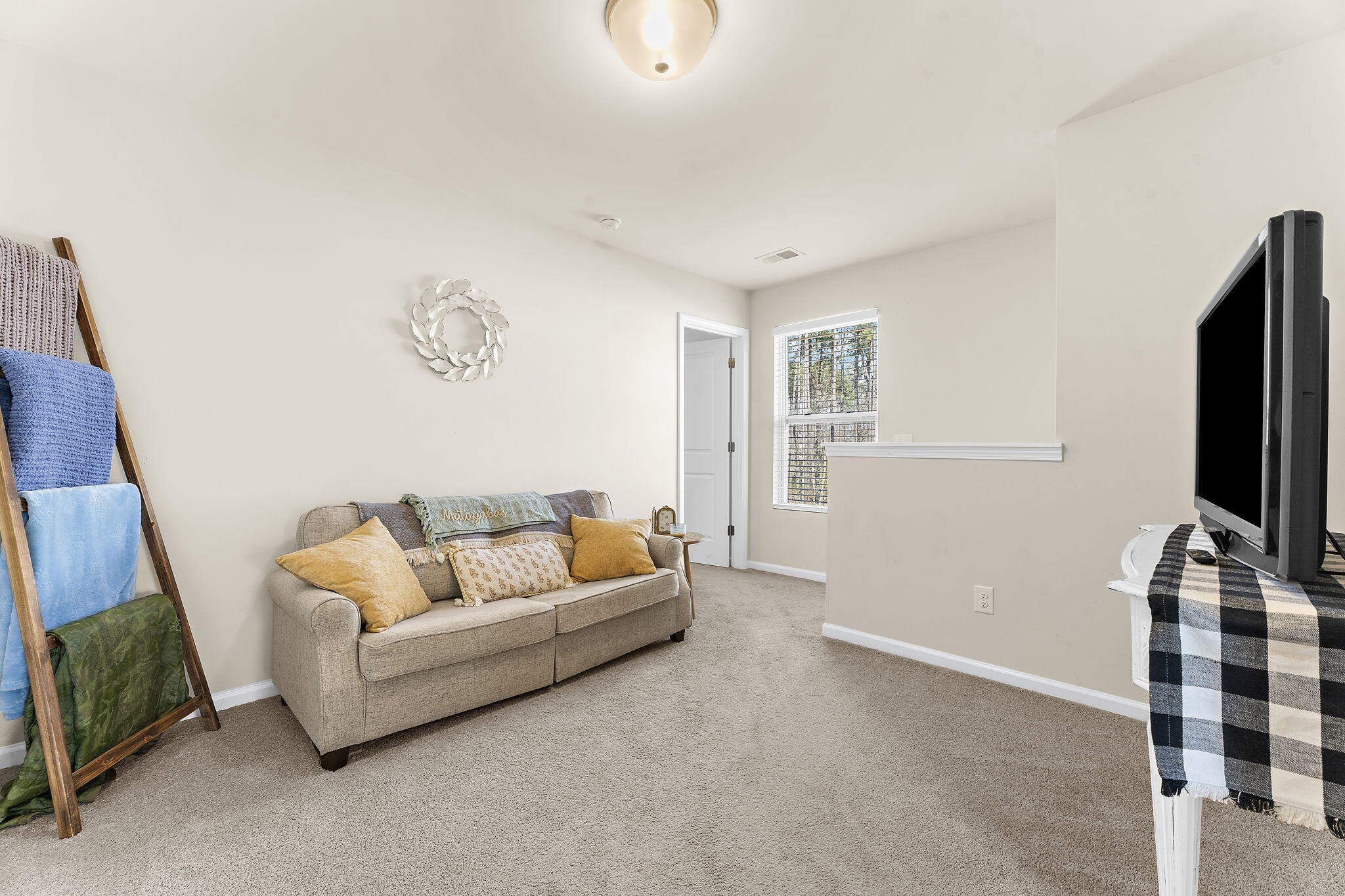 163 Surfbird Road Summerville, SC 29486 - Photo 21 of 49