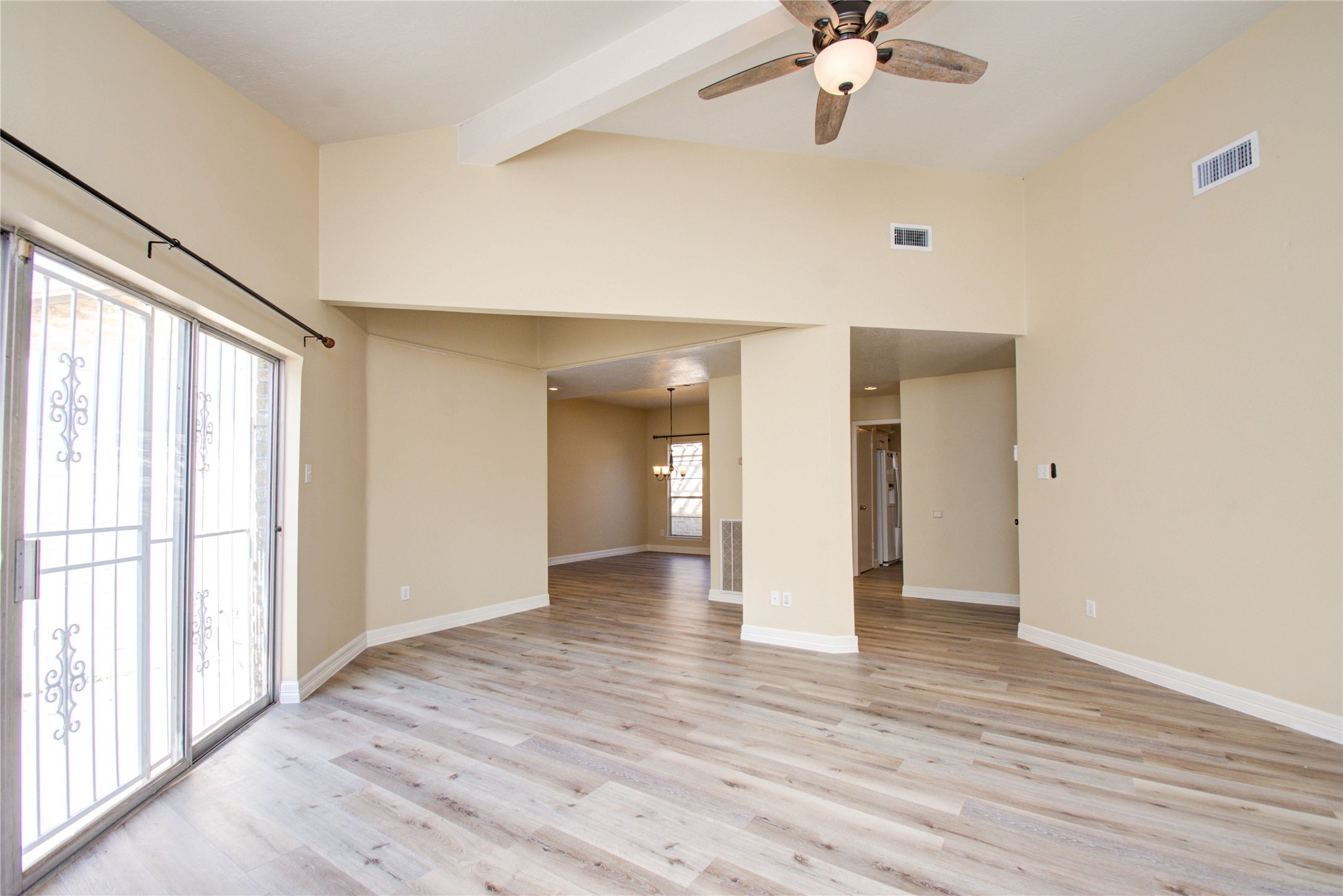 7222 Winkleman Road Houston, TX 77083 - Photo 7 of 34 Gallery Image 7
