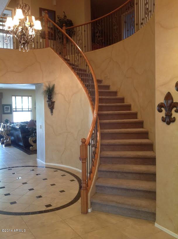 2619 West Trapanotto Road Phoenix, AZ 85086 - Photo 15 of 20 Staircase 2