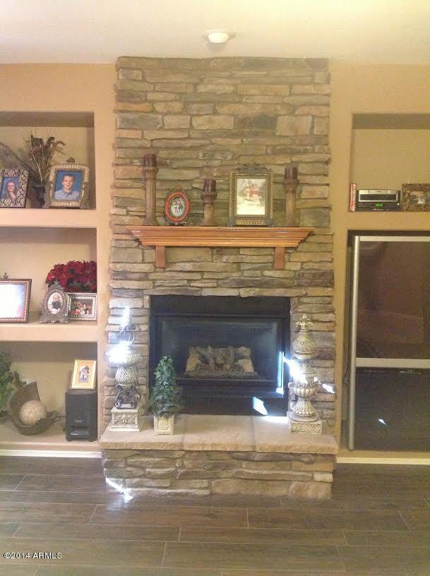 2619 West Trapanotto Road Phoenix, AZ 85086 - Photo 3 of 20 Fireplace