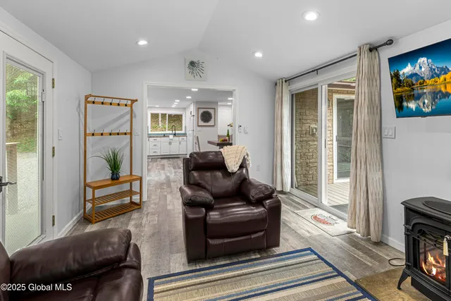 $349,999 | 128 Kleis Rd Spur, Fleischmanns, NY 12430