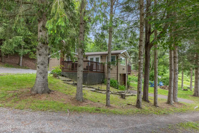 $349,999 | 128 Kleis Rd Spur, Fleischmanns, NY 12430