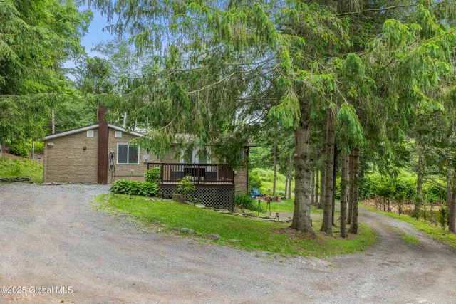 $349,999 | 128 Kleis Rd Spur, Fleischmanns, NY 12430