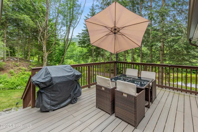 $349,999 | 128 Kleis Rd Spur, Fleischmanns, NY 12430