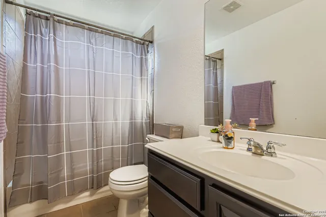 $355,000 | 806 Horn Run, San Antonio, TX 78245