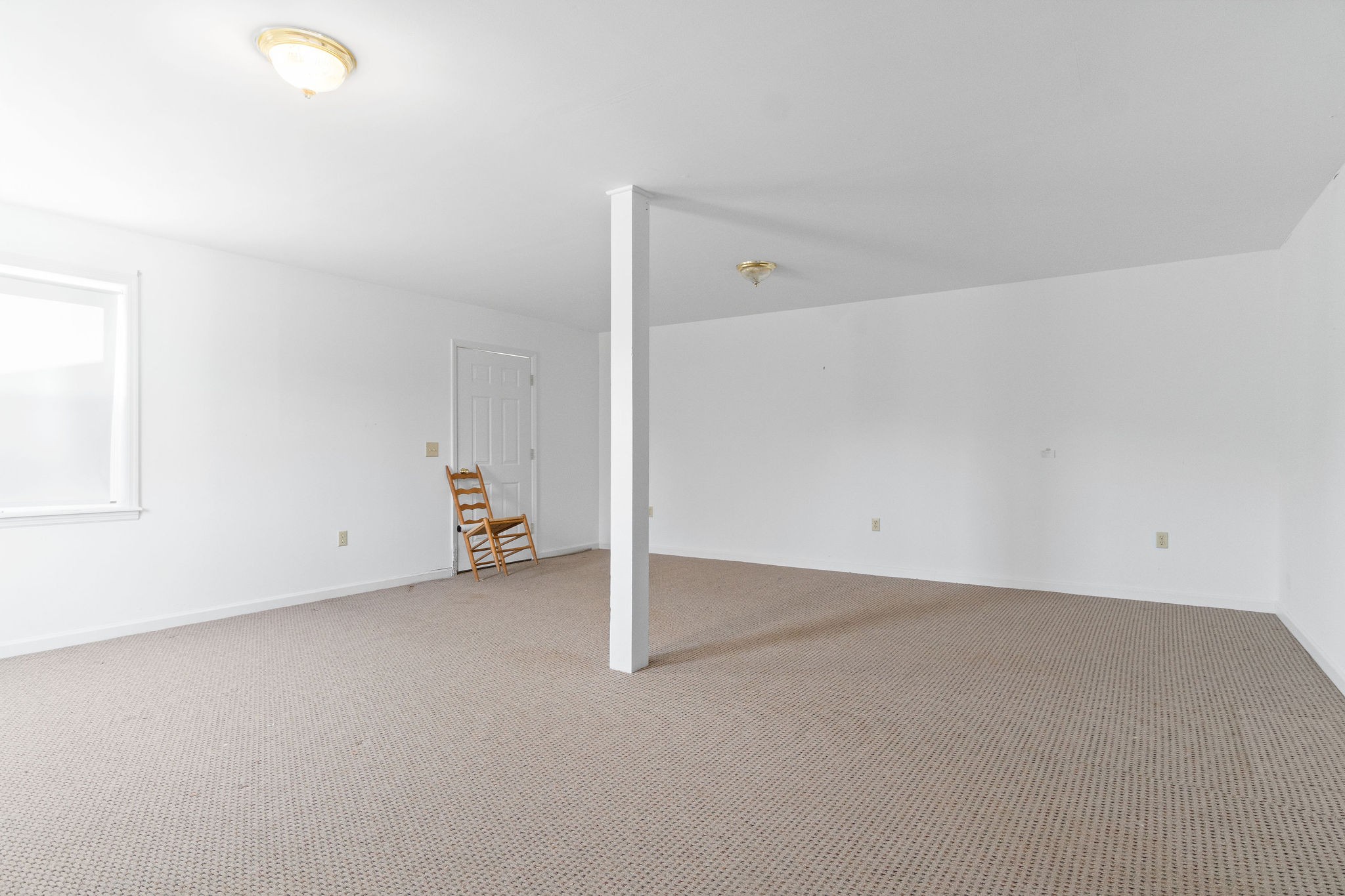752 Highway 13 Cunningham, TN 37052 - Photo 23 of 32 a view of an empty room