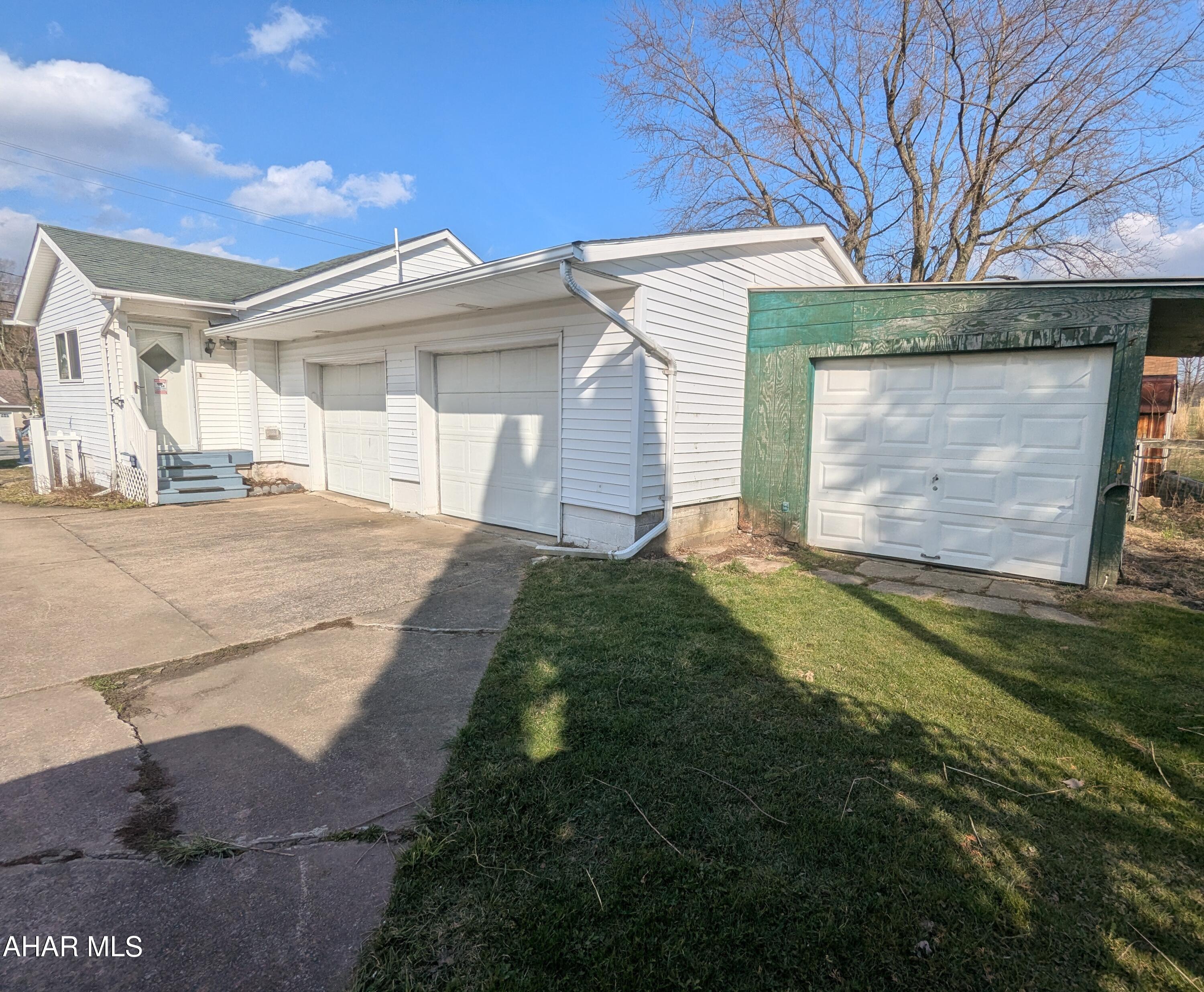 249 Tripoli Road Colver, PA 15927 - Photo 5 of 50
