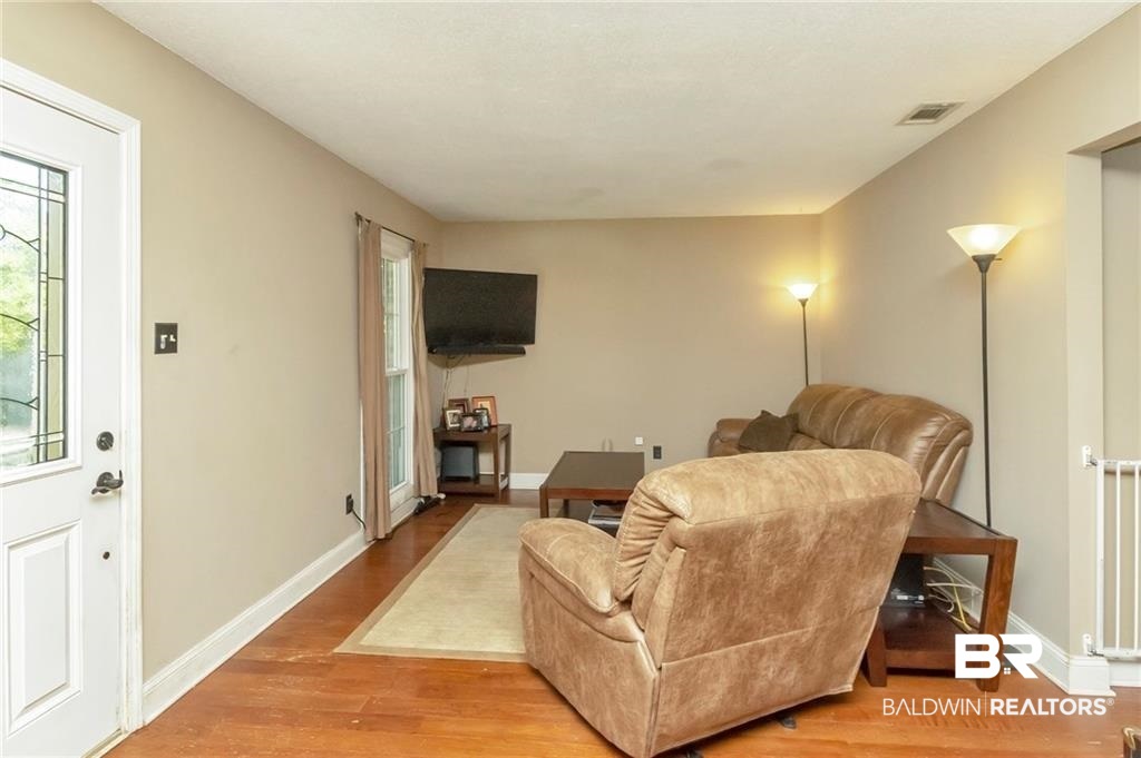1566 Blair Avenue Mobile, AL 36604 - Photo 11 of 41