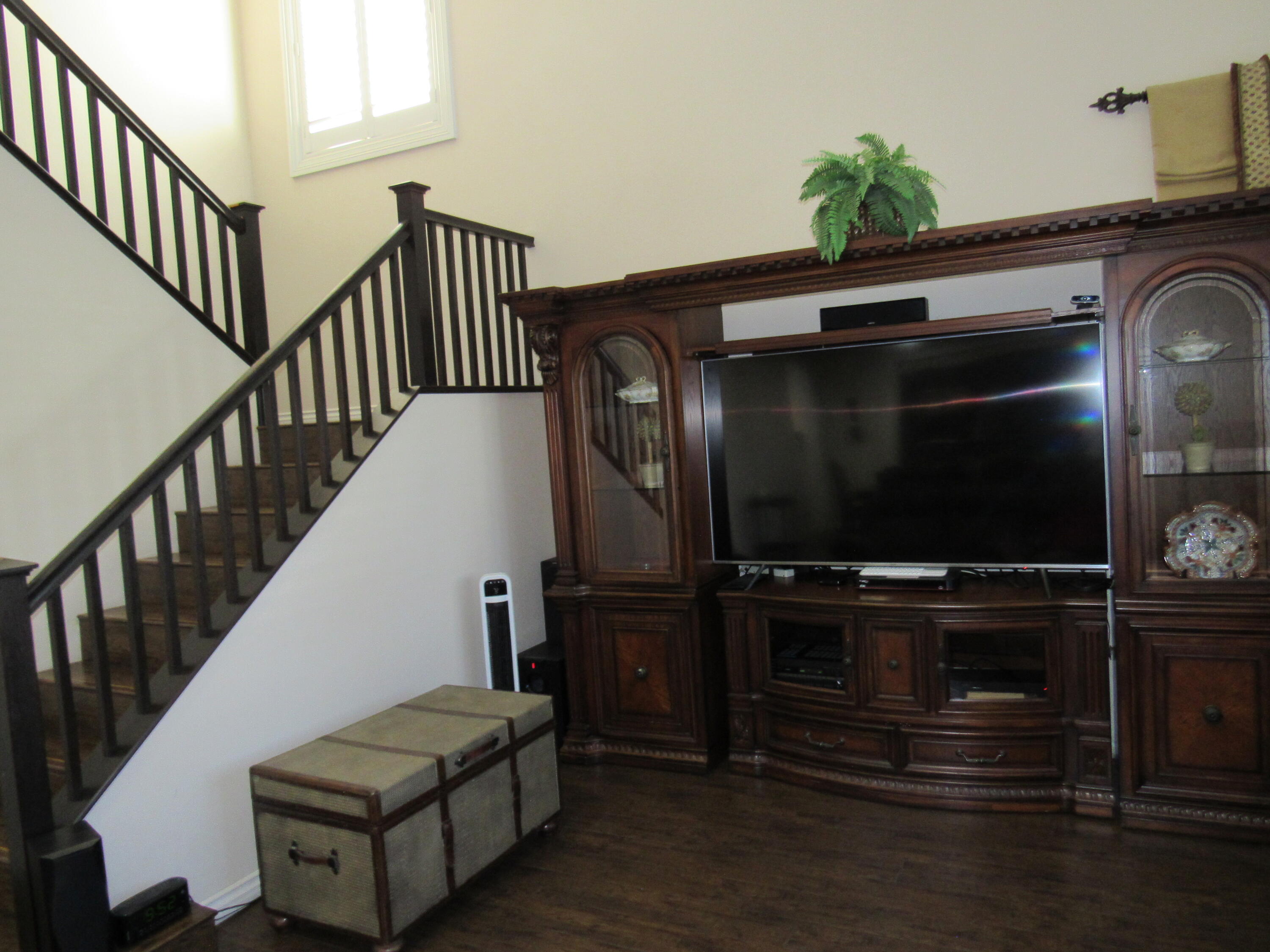 7420 Valley Meadow Avenue Eastvale, CA 92880 - Photo 46 of 67 IMG_1396