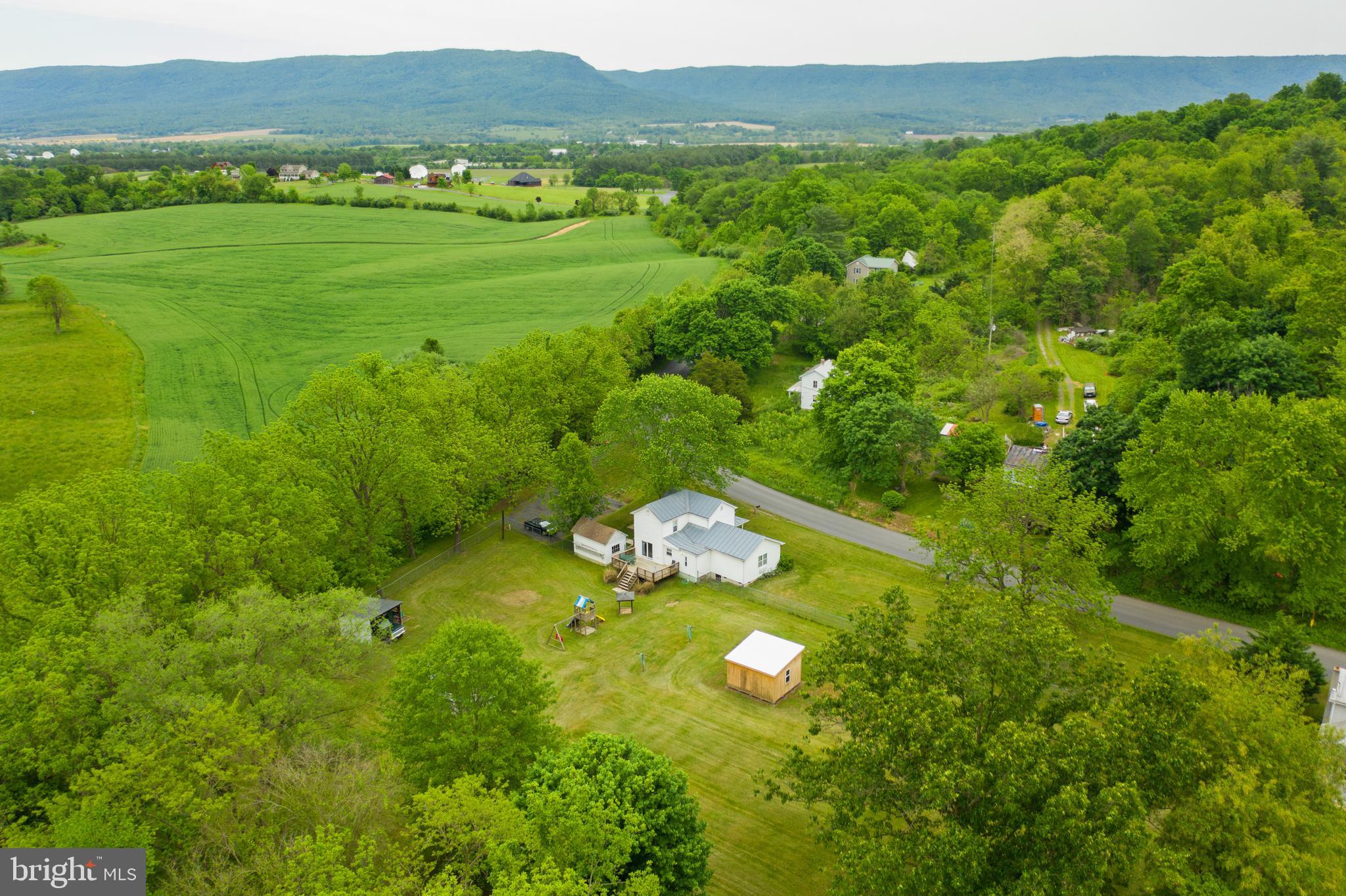 2391 Pine Woods Road Quicksburg, VA 22847 - Photo 8 of 33