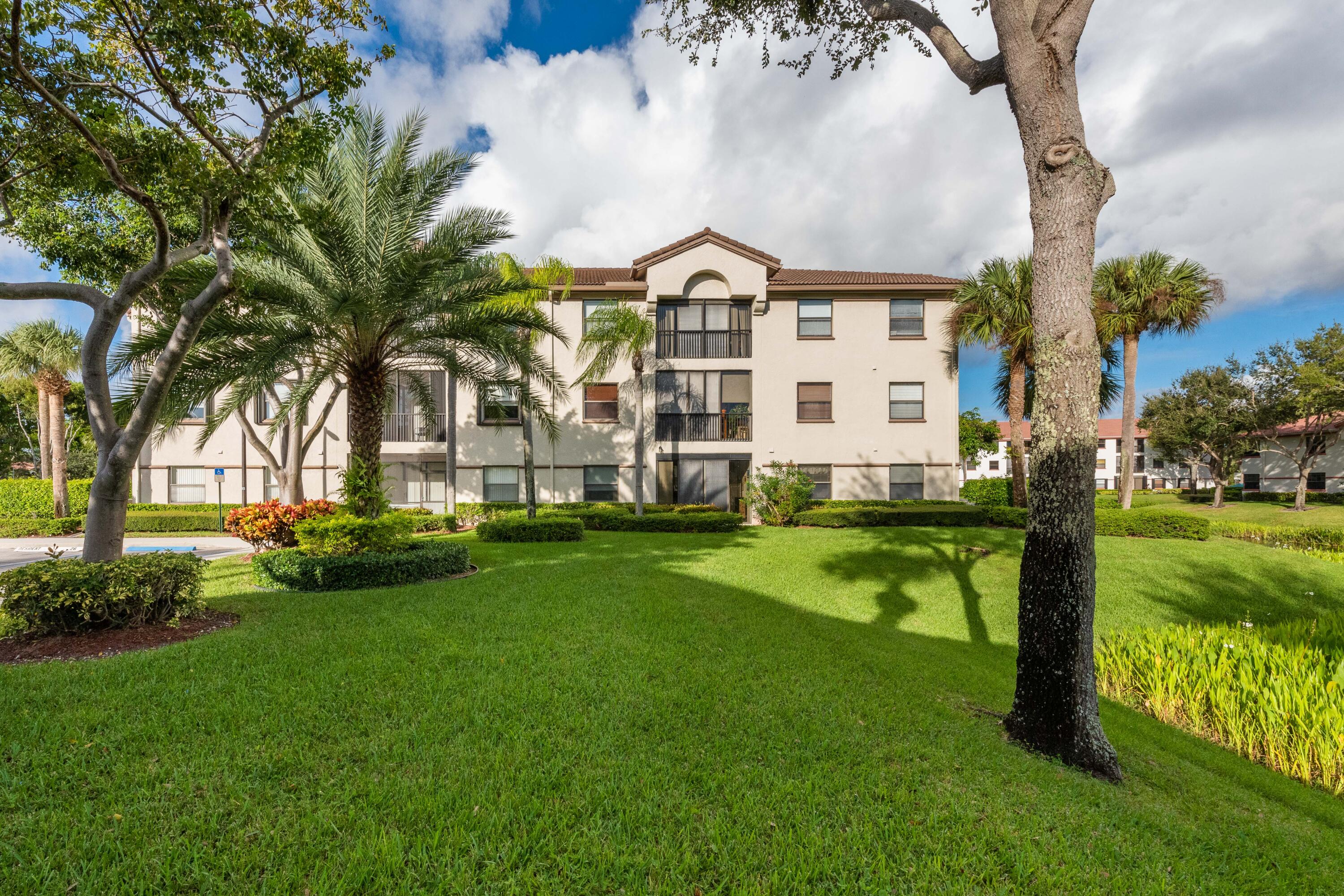 5153 Floria Drive, Unit R Boynton Beach, FL 33437 - Photo 28 of 44 5153 Floria Dr. #R.-28