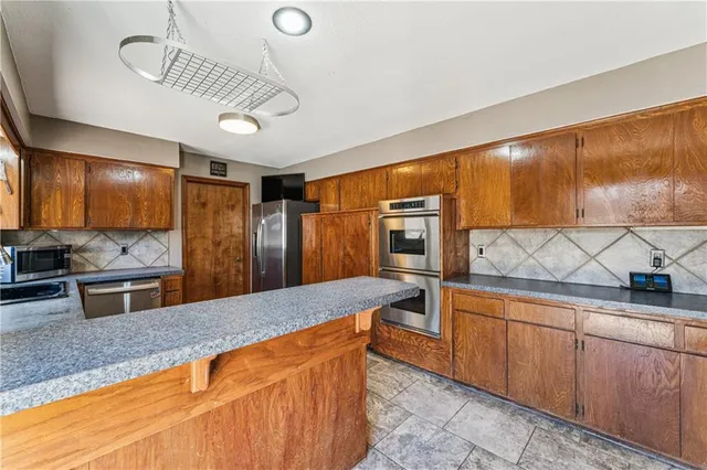 $465,000 | 4531 Woodstock Street, Shawnee, KS 66218