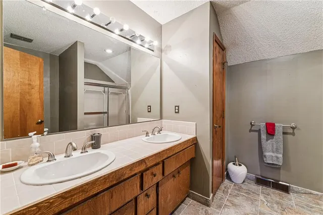 $440,000 | 4531 Woodstock Street, Shawnee, KS 66218