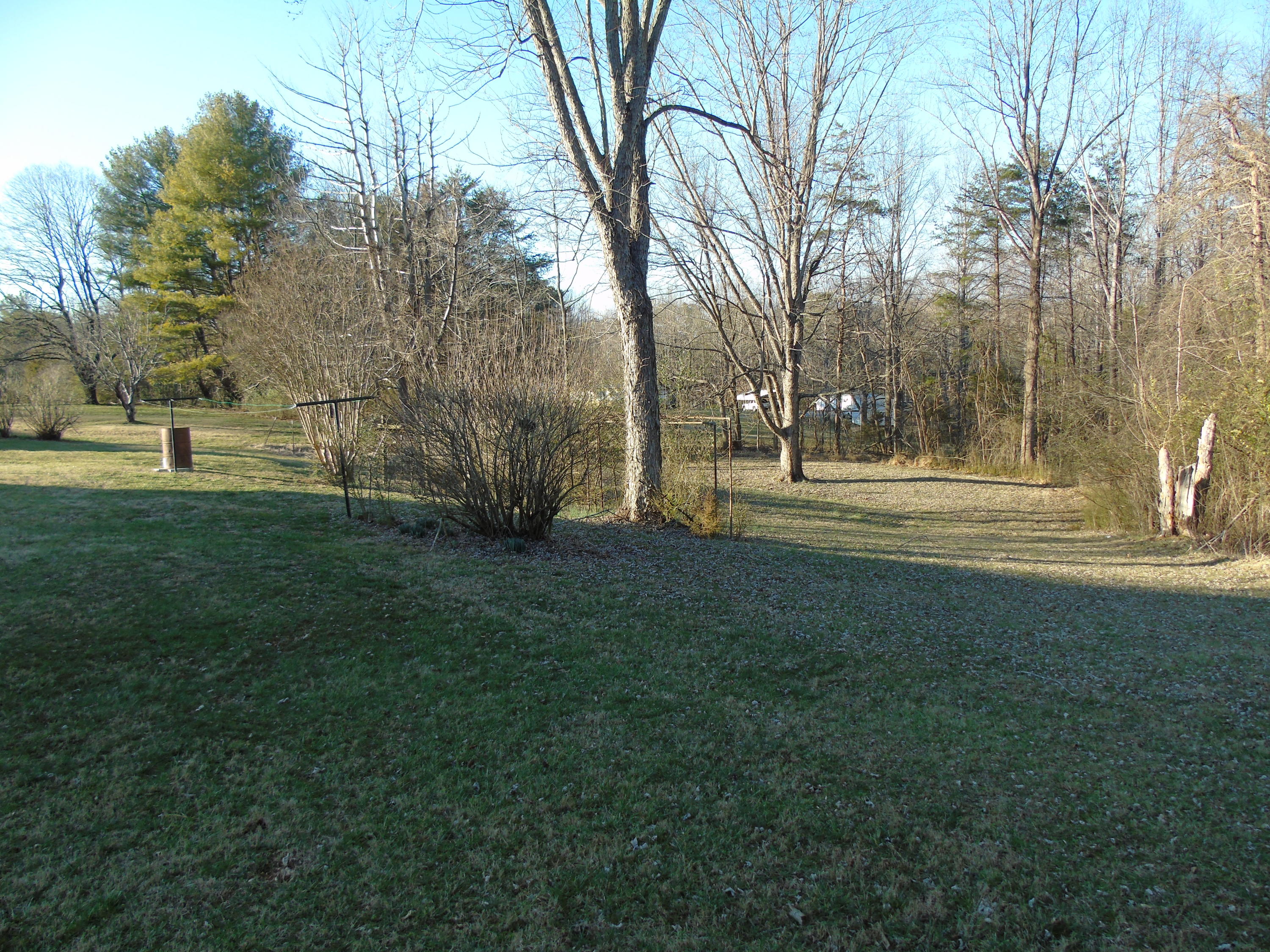 1026 Davis Mill Road Rocky Mount, VA 24151 - Photo 8 of 23 Garden