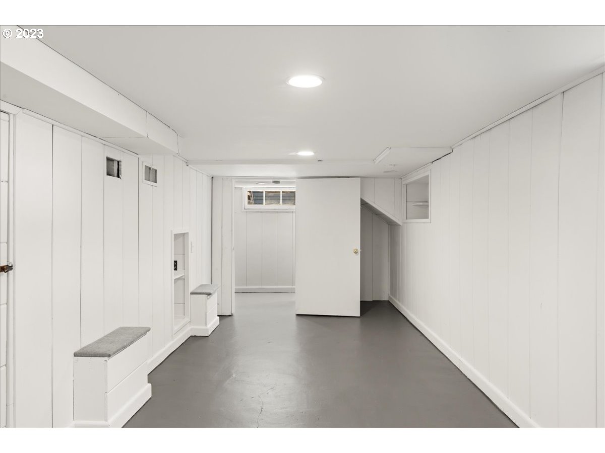2015 Northeast 38th Avenue Portland, OR 97212 - Photo 23 of 32 a view of an empty room with wooden floor