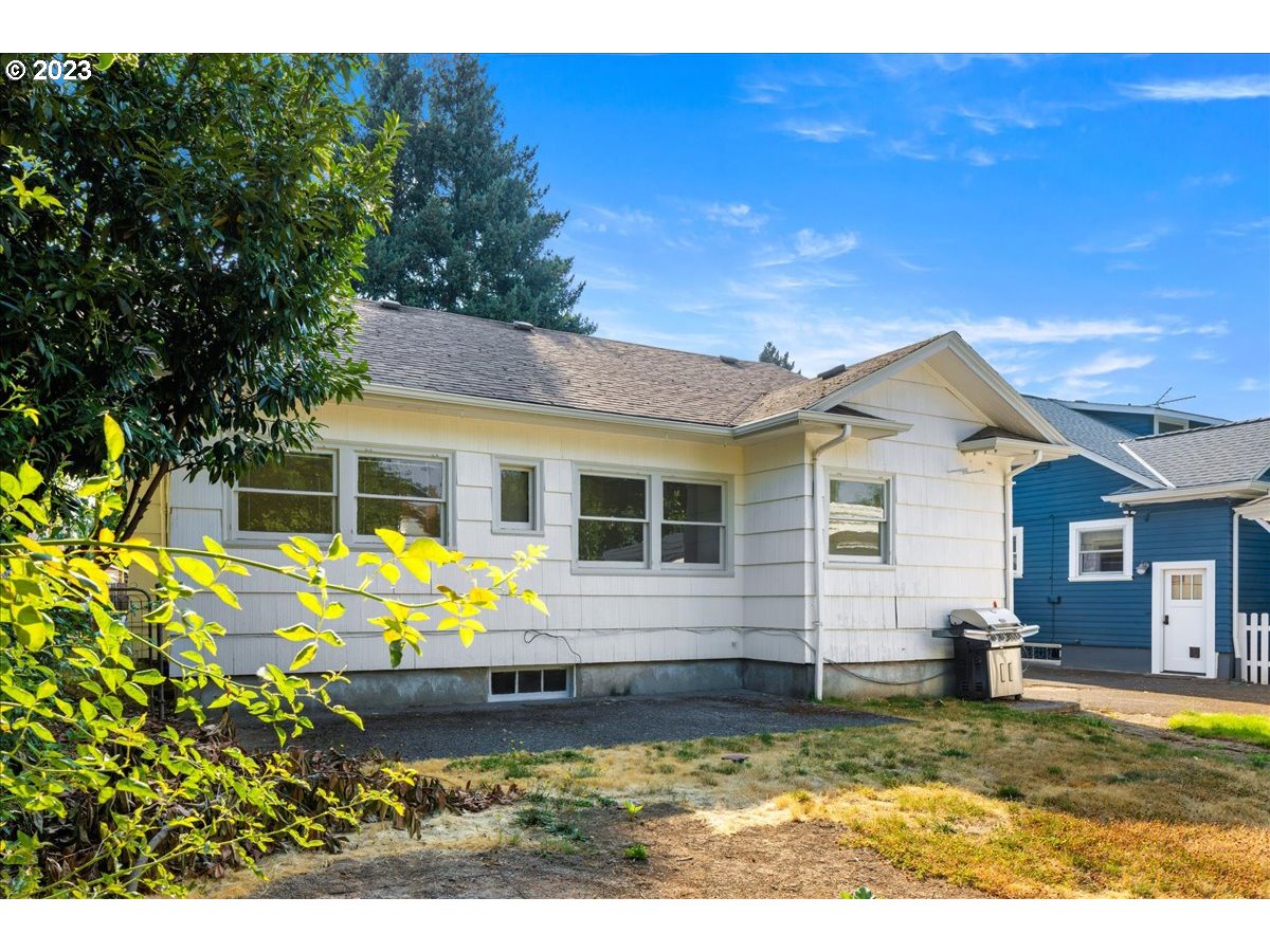 2015 Northeast 38th Avenue Portland, OR 97212 - Photo 30 of 32 a view of house with swimming pool outdoor seating