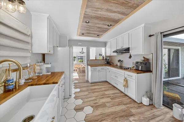 $610,000 | 345 Donnas Lane, Hollister, CA 95023