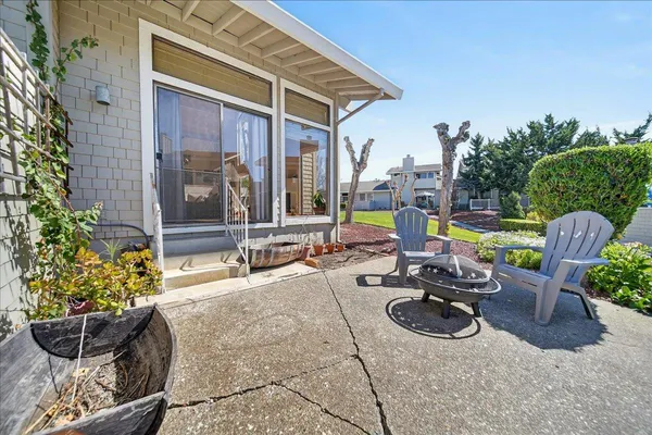 $610,000 | 345 Donnas Lane, Hollister, CA 95023