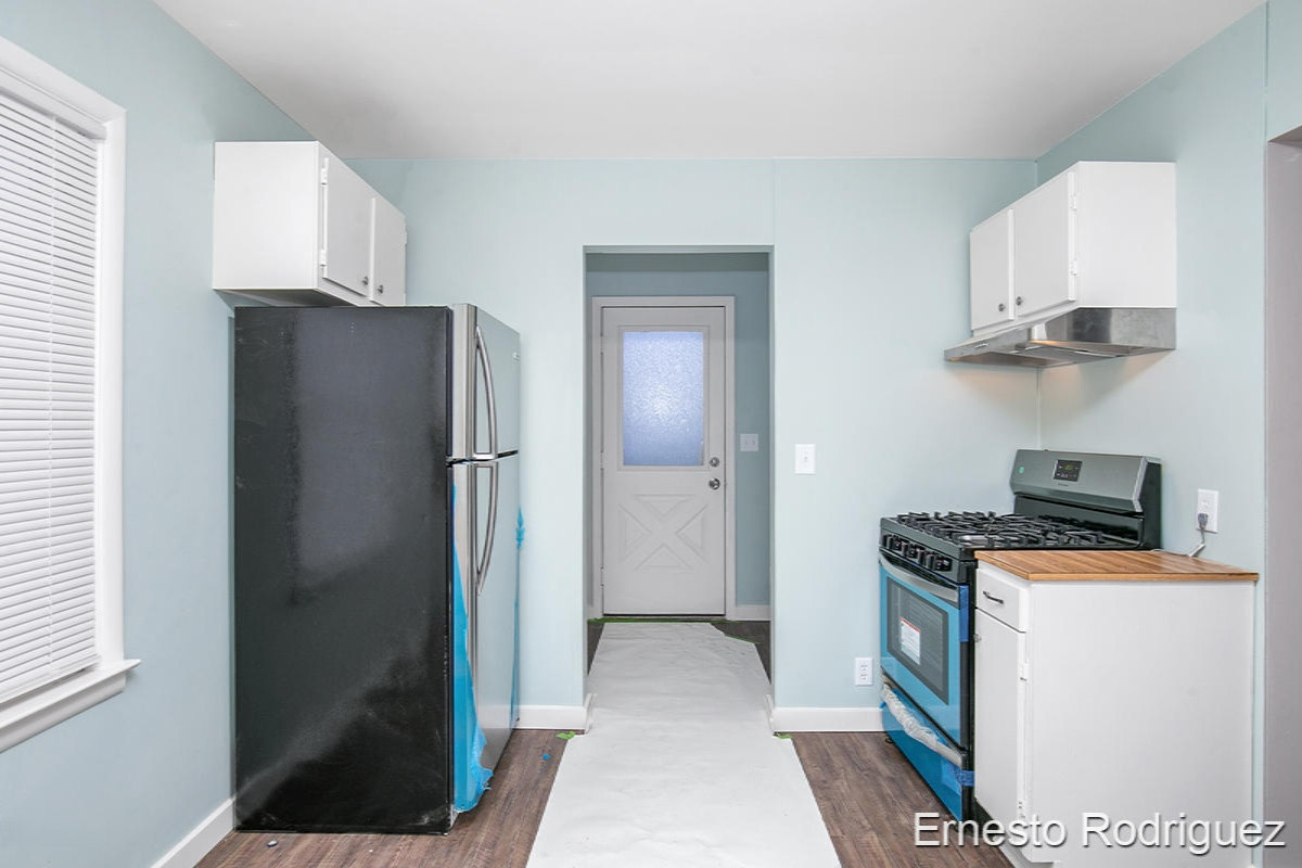 2631 Hamilton Road Muskegon, MI 49445 - Photo 6 of 21 IMG_1005