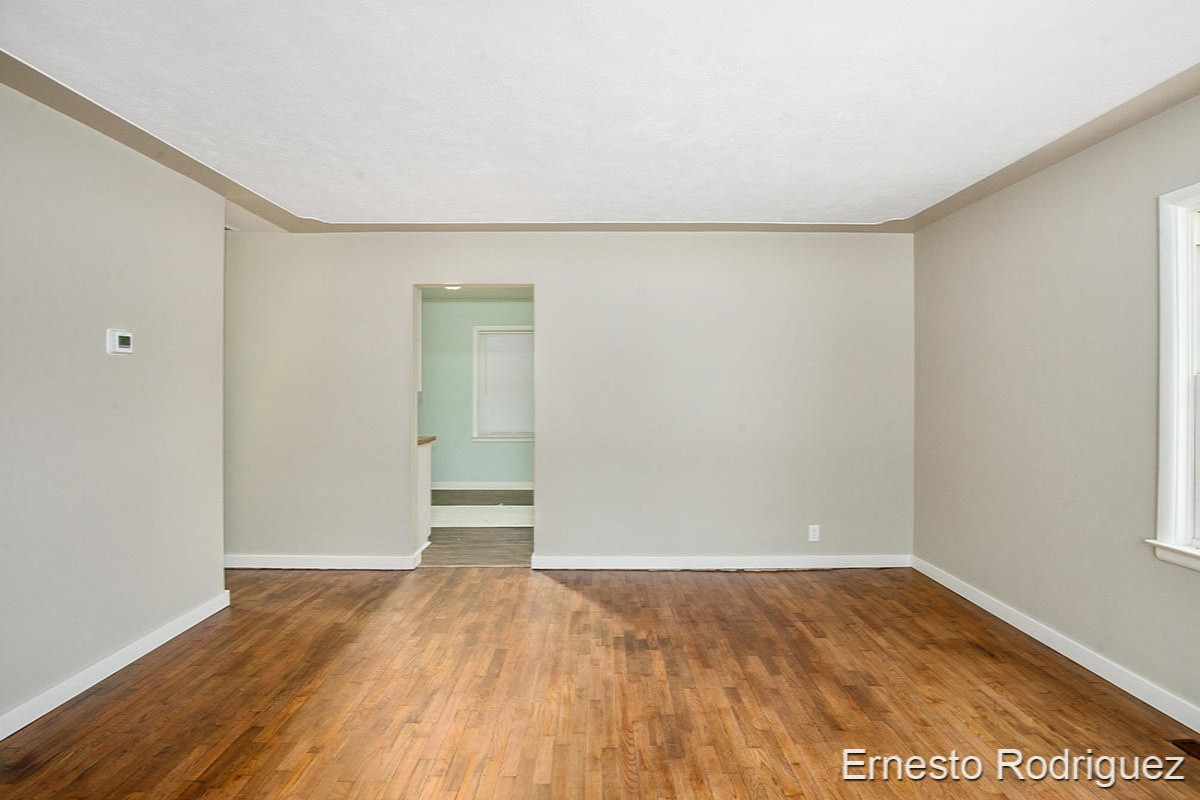 2631 Hamilton Road Muskegon, MI 49445 - Photo 10 of 21 IMG_1009