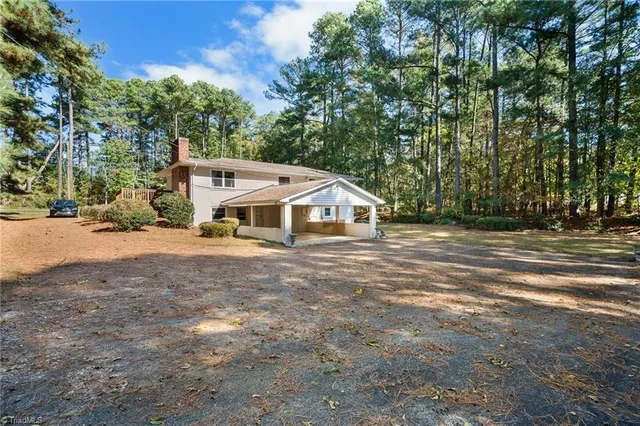 $225,225 | 574 Midway School Road, Lexington, NC 27295