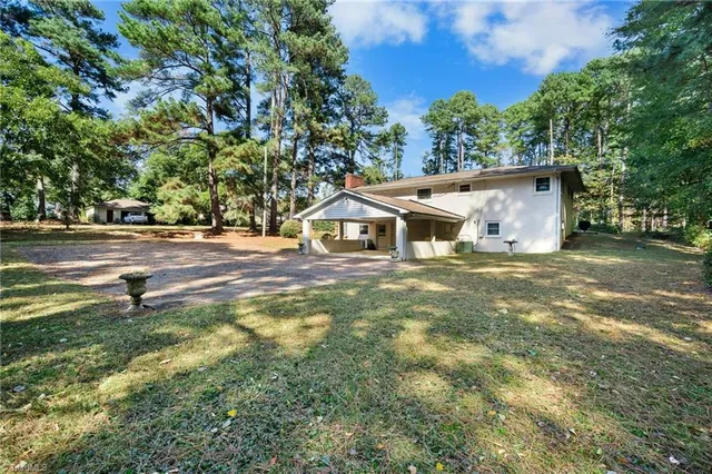 $225,225 | 574 Midway School Road, Lexington, NC 27295