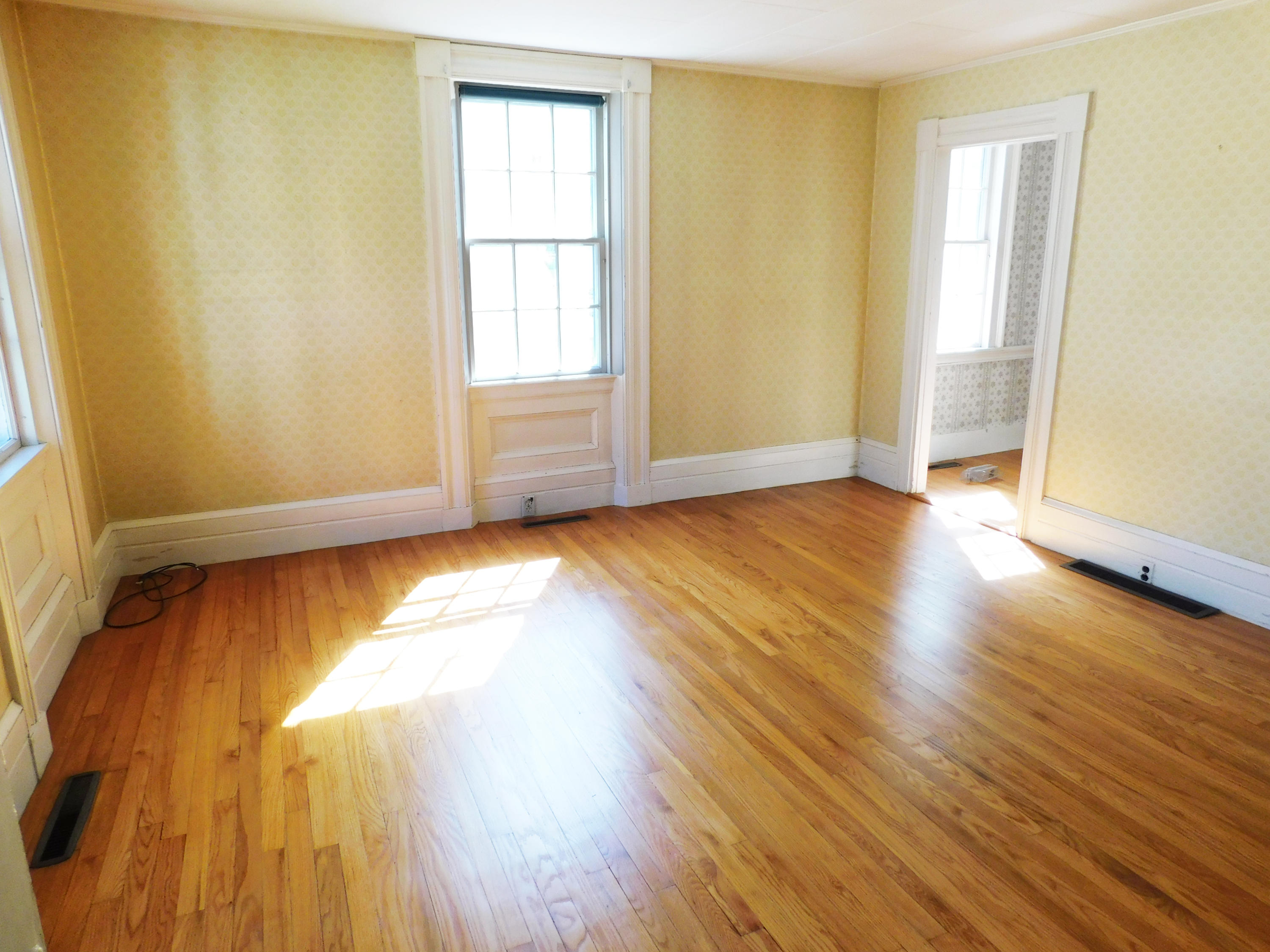 12 High Street Kennebunk, ME 04043 - Photo 6 of 17 DSCN0050