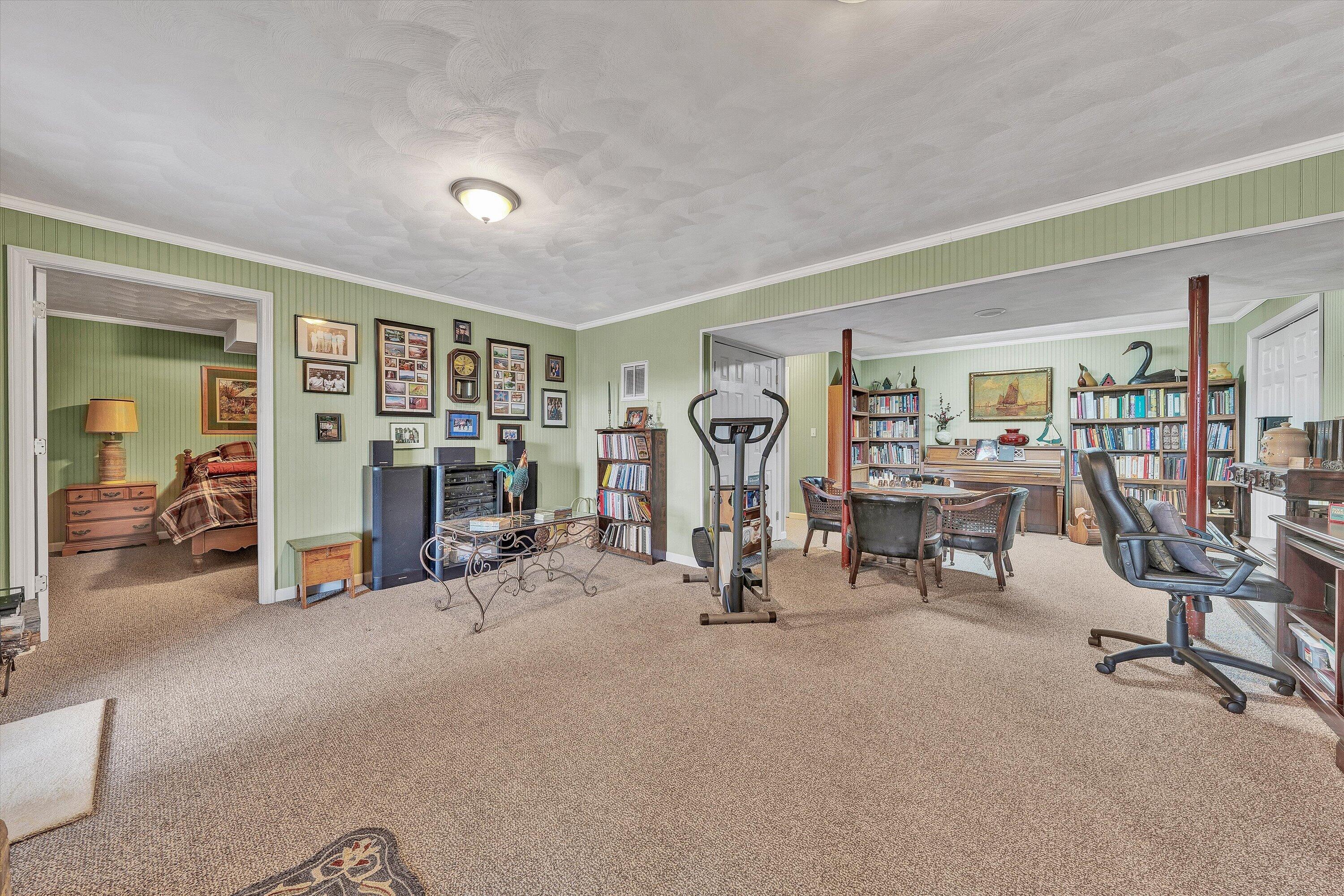 3281 Springwood Road Fincastle, VA 24090 - Photo 34 of 64 34-DSC00252