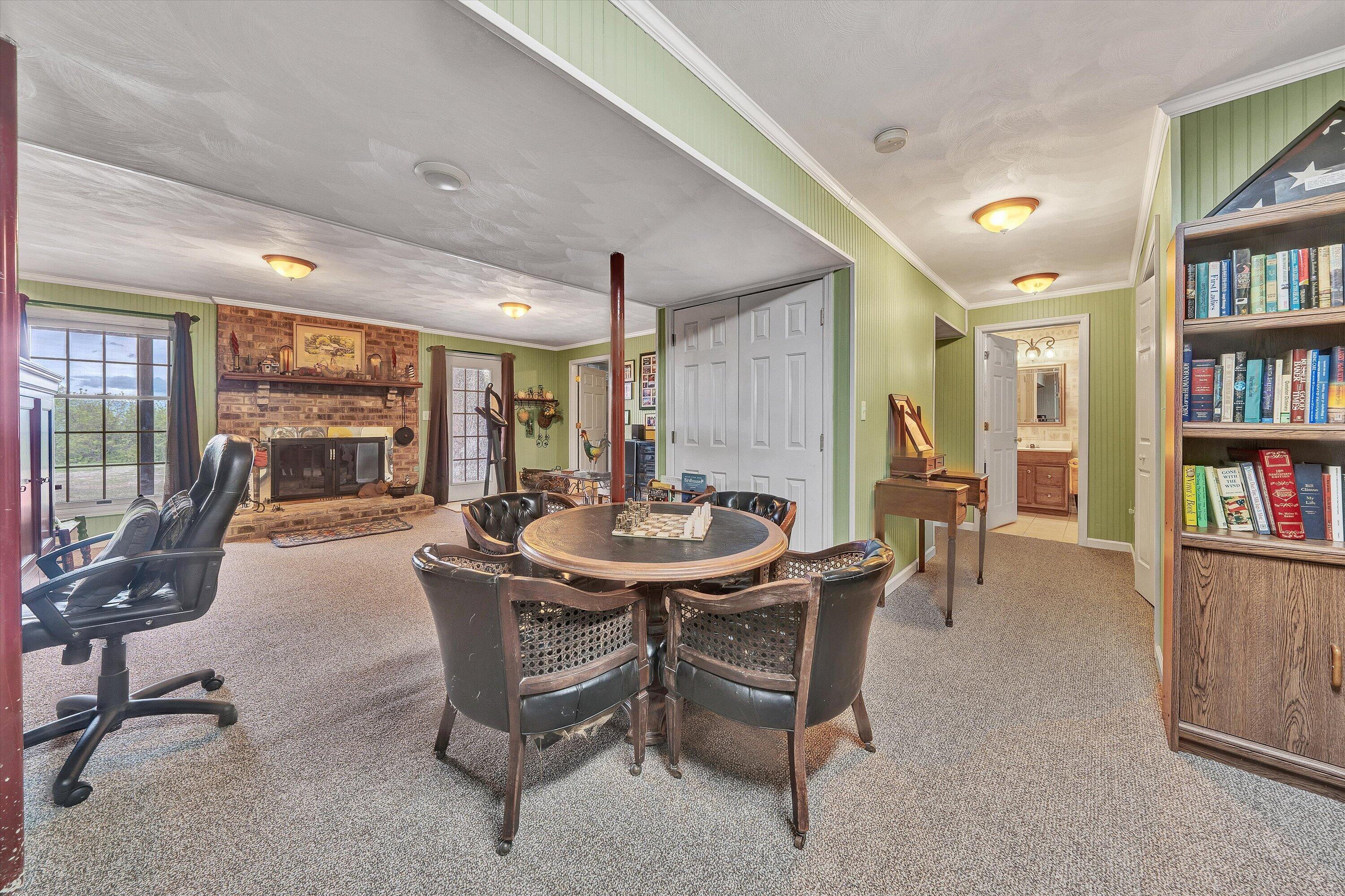 3281 Springwood Road Fincastle, VA 24090 - Photo 35 of 64 35-DSC00255
