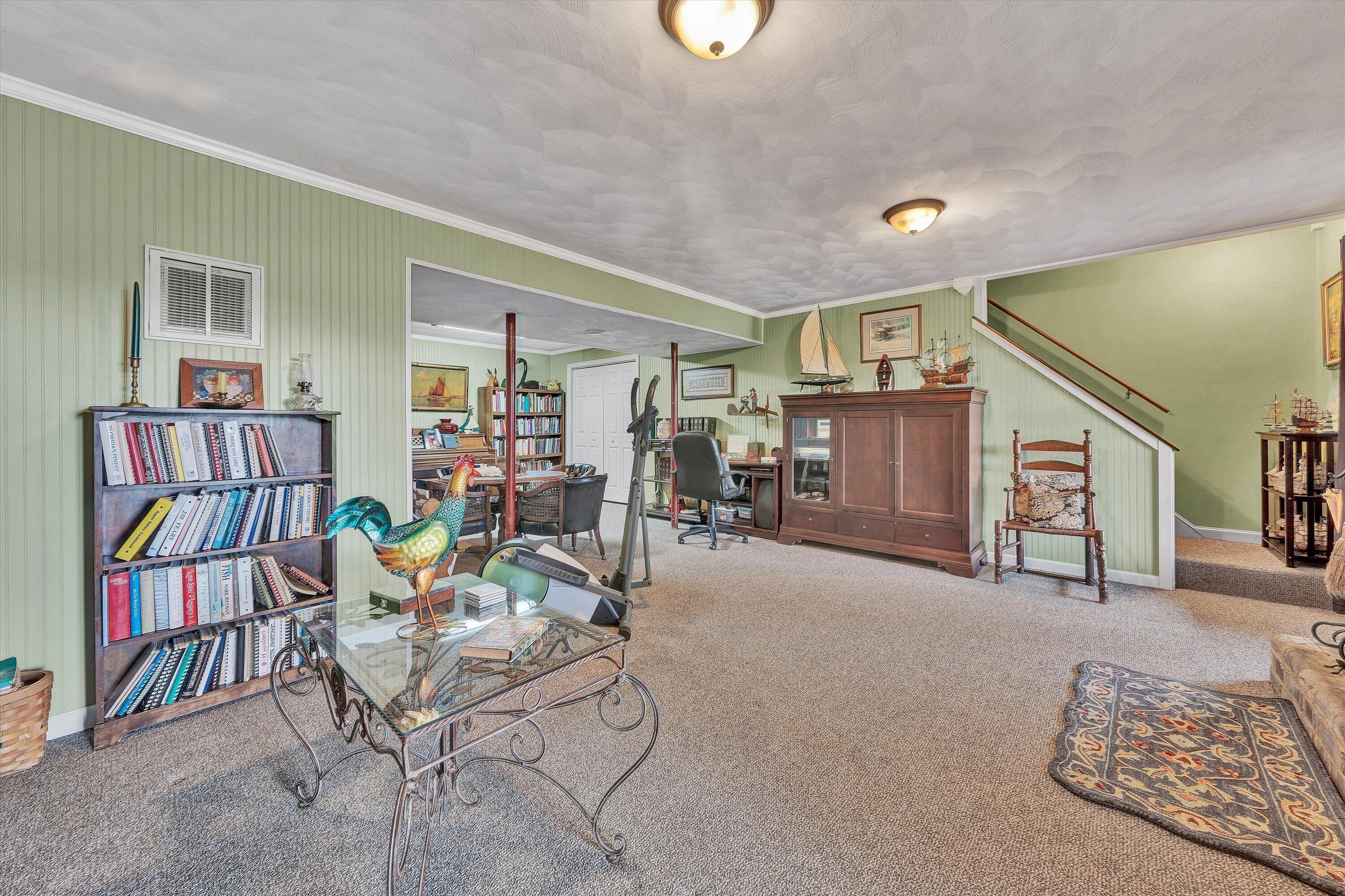 3281 Springwood Road Fincastle, VA 24090 - Photo 36 of 64 36-DSC00260