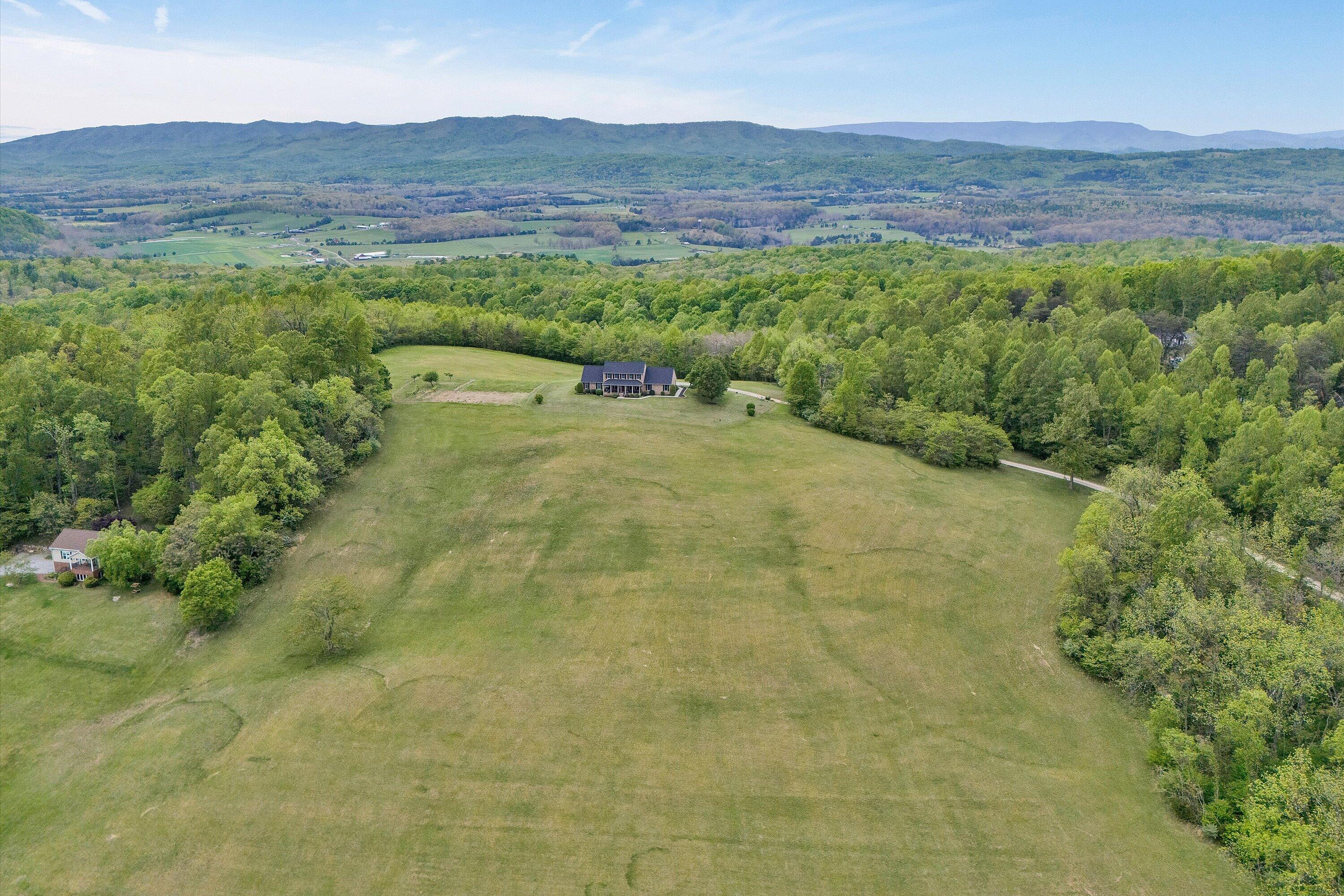 3281 Springwood Road Fincastle, VA 24090 - Photo 58 of 64 59-DJI_20260422144517