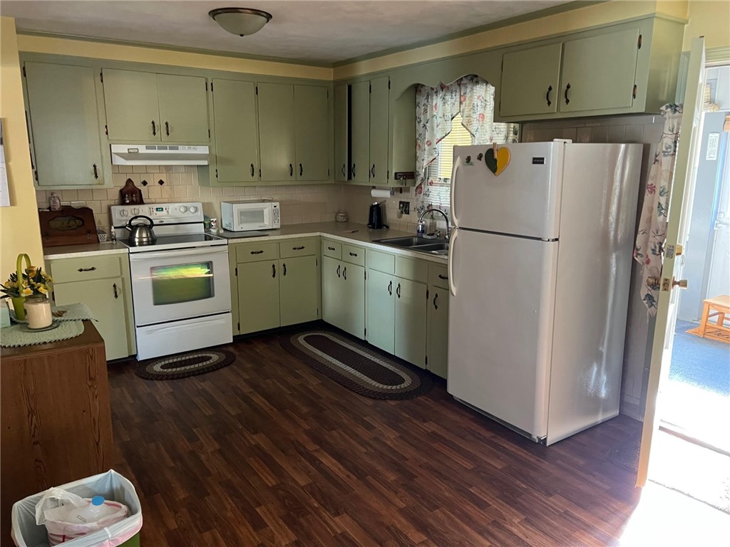 111 St Barnabe Street Woonsocket, RI 02895 - Photo 19 of 31 Gallery Image 19