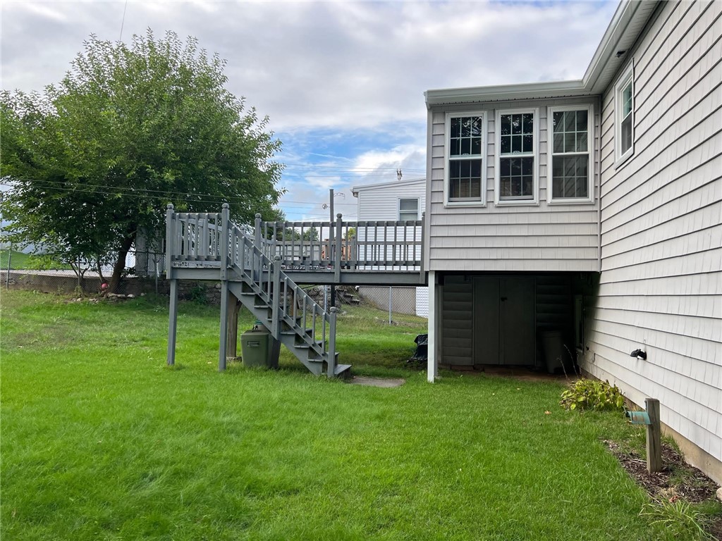 111 St Barnabe Street Woonsocket, RI 02895 - Photo 5 of 31 Gallery Image 5