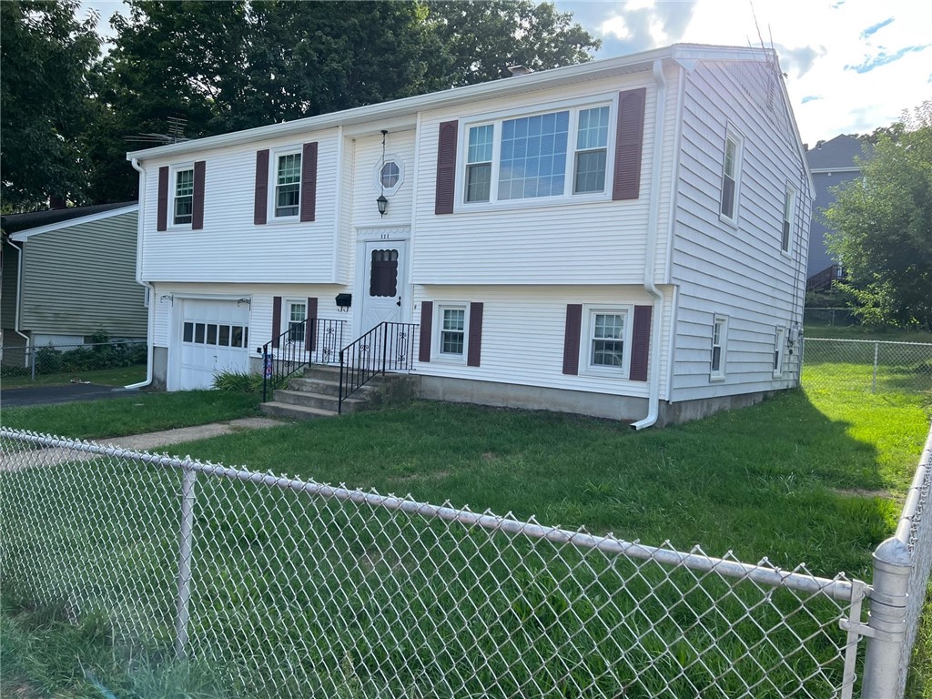 111 St Barnabe Street Woonsocket, RI 02895 - Photo 6 of 31 Gallery Image 6