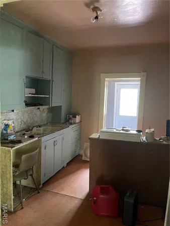 $75,000 | 1908 Hope Street, Hannibal, MO 63401