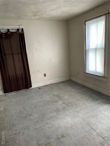 $75,000 | 1908 Hope Street, Hannibal, MO 63401