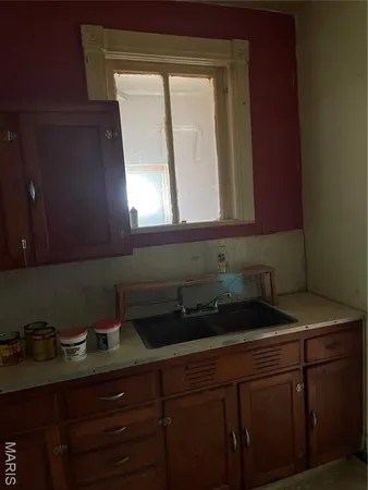 $75,000 | 1908 Hope Street, Hannibal, MO 63401