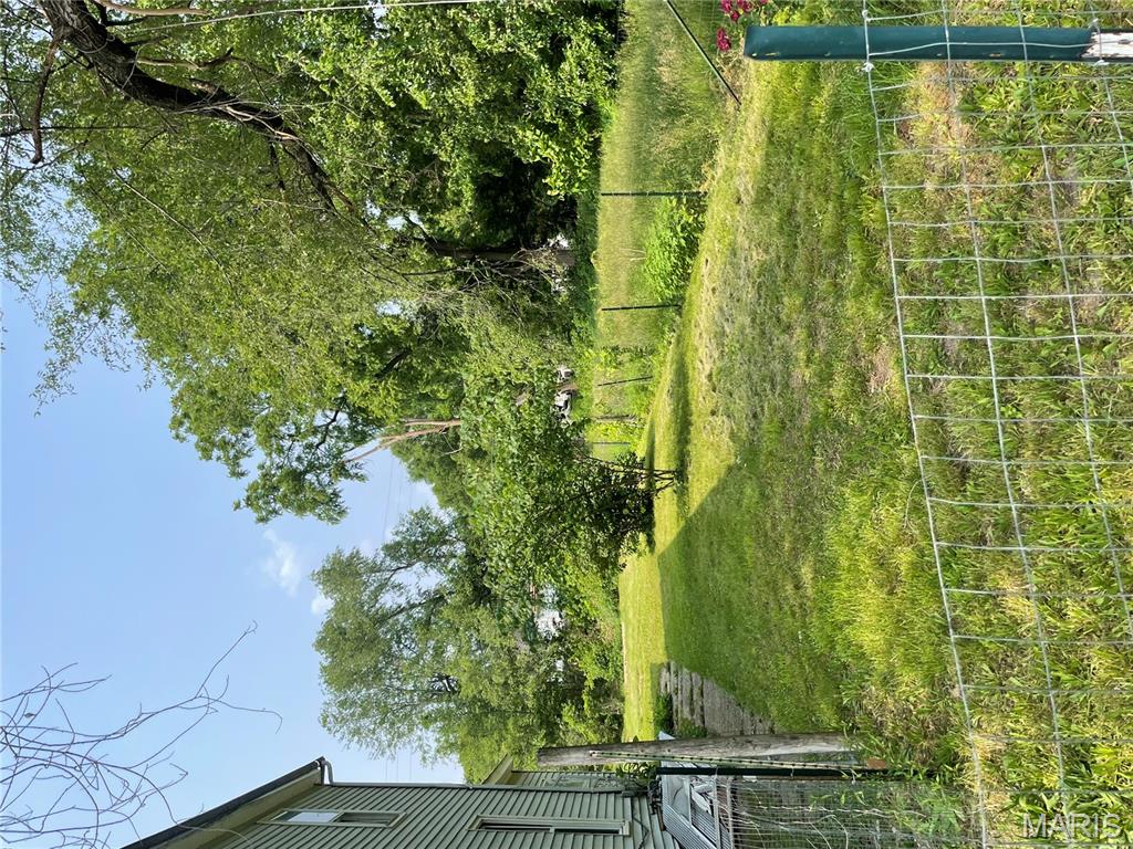 1908 Hope Street Hannibal, MO 63401 - Photo 5 of 35