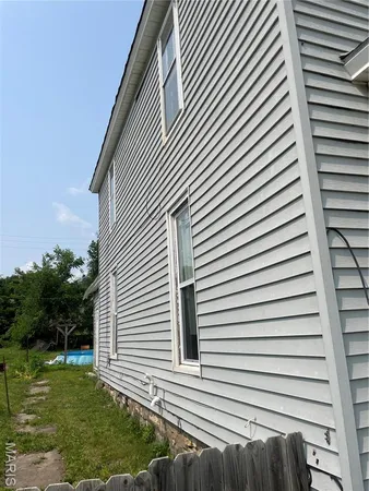 $75,000 | 1908 Hope Street, Hannibal, MO 63401