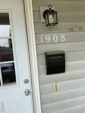 $75,000 | 1908 Hope Street, Hannibal, MO 63401