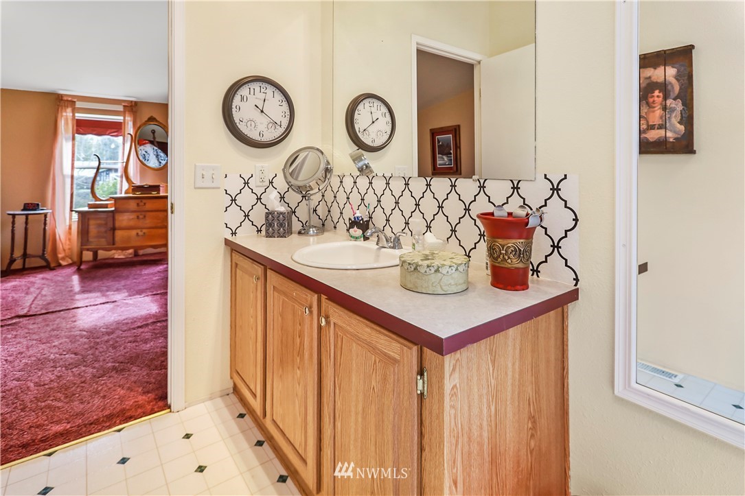 115 Sandra Road Silverlake, WA 98645 - Photo 20 of 29 Gallery Image 20