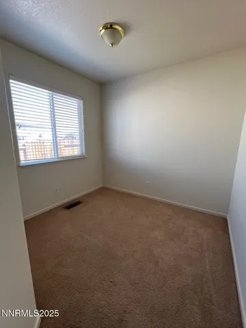 a view of utility room