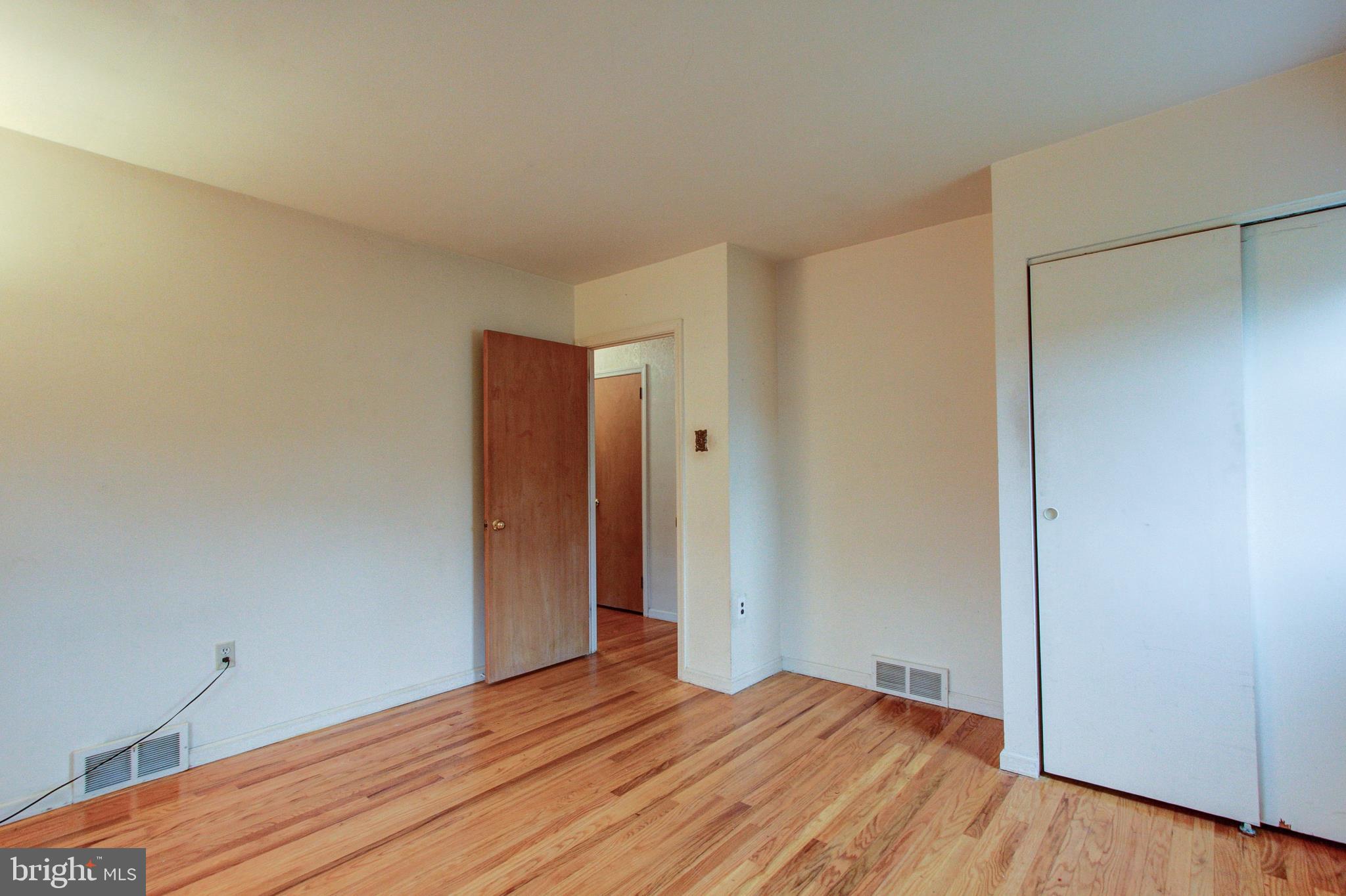 60 Autumn Road Southampton, PA 18966 - Photo 15 of 17 3rd bedroom
