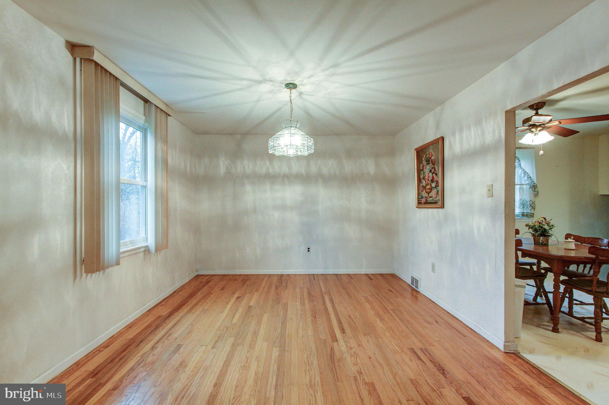 60 Autumn Road Southampton, PA 18966 - Photo 6 of 17 Dining Room