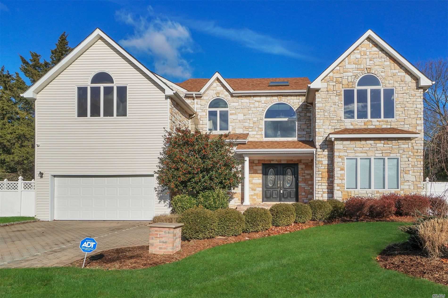 53 Manchester Road Huntington, NY 11743 - Photo 1 of 1 Gallery Image 1