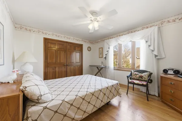 $4,750 | 912 Stonebridge Way, Woodridge, IL 60517
